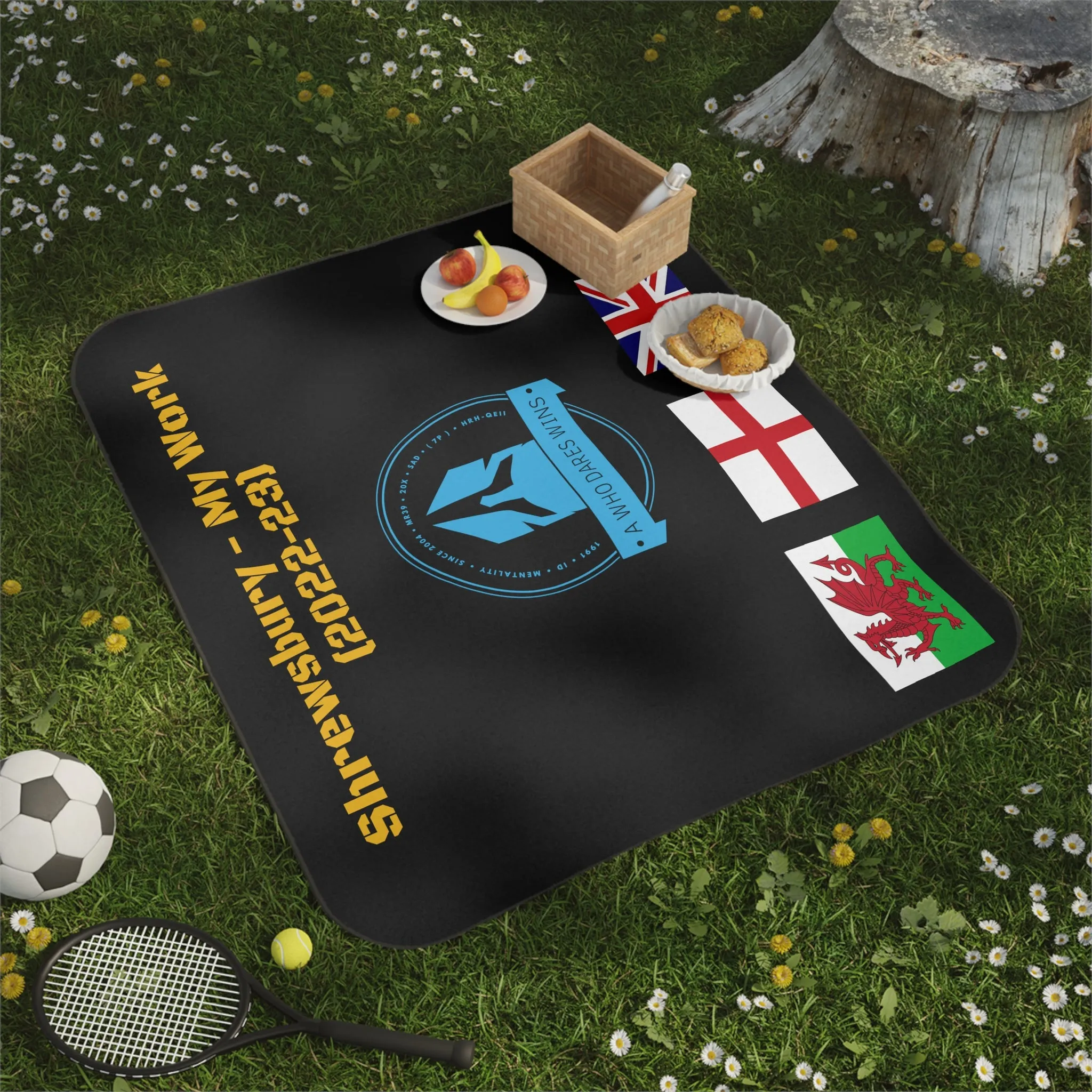 A1WDW MY WORK Picnic Blanket