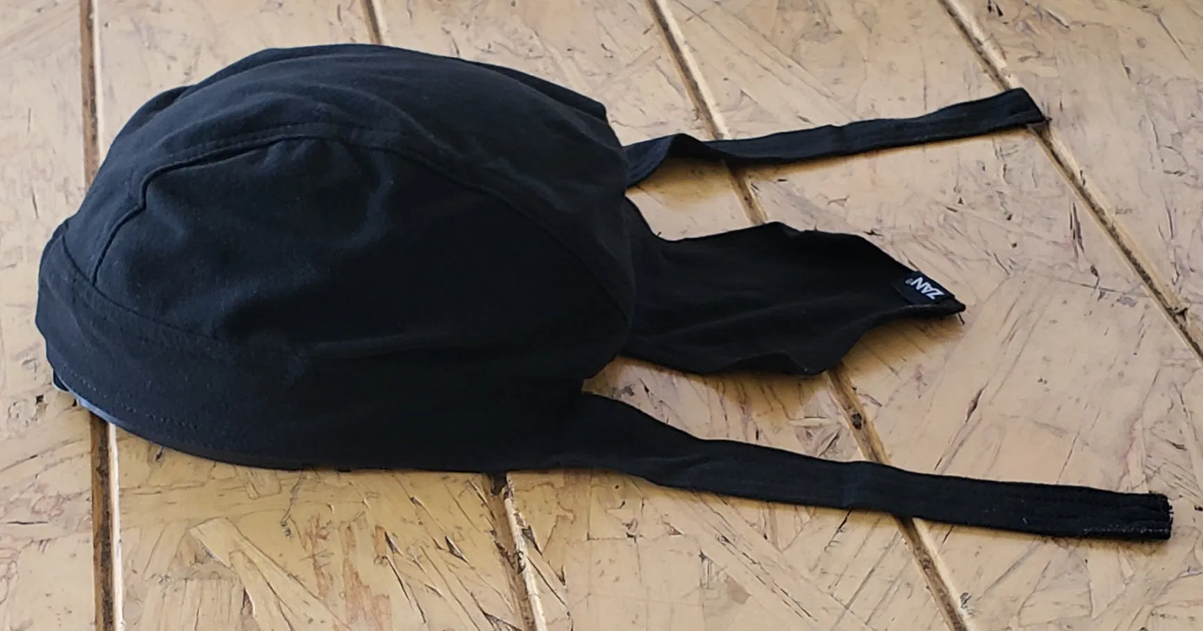 BLACK Moisture Wicking Sportflex Flydanna