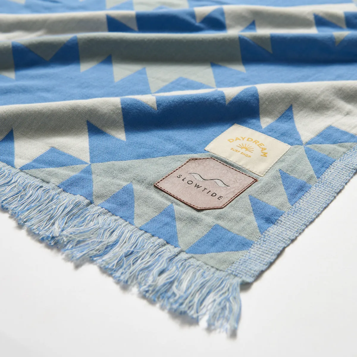 Daydream Driftweave Blanket - Lagoon