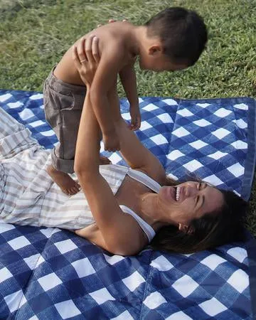 Outdoor Blankets - 5' x 5'